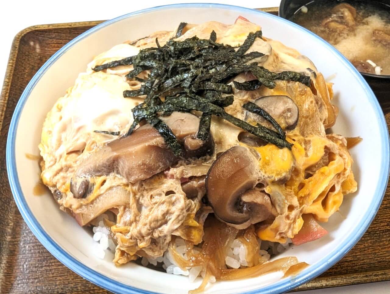 【昭和レトロなお食事処】東大沢にある丸昇で「親子丼」を食べてきました【がやてっくグルメ...