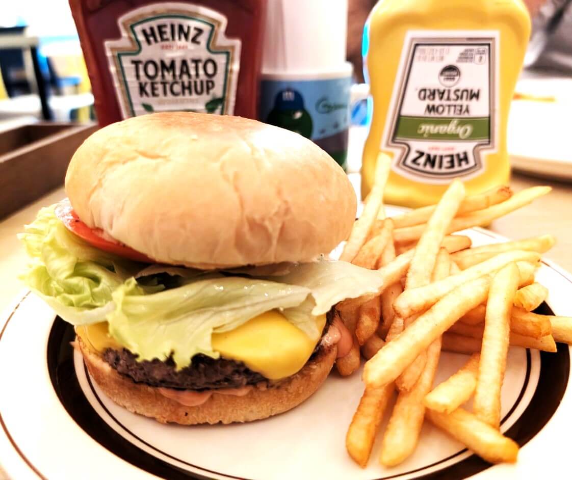 【アメリカンダイニングバーでランチ】越ヶ谷のHomie’s（ホーミーズ）でホーミーズチーズバーガーコンボを食べてきました【がやてっくグルメ】