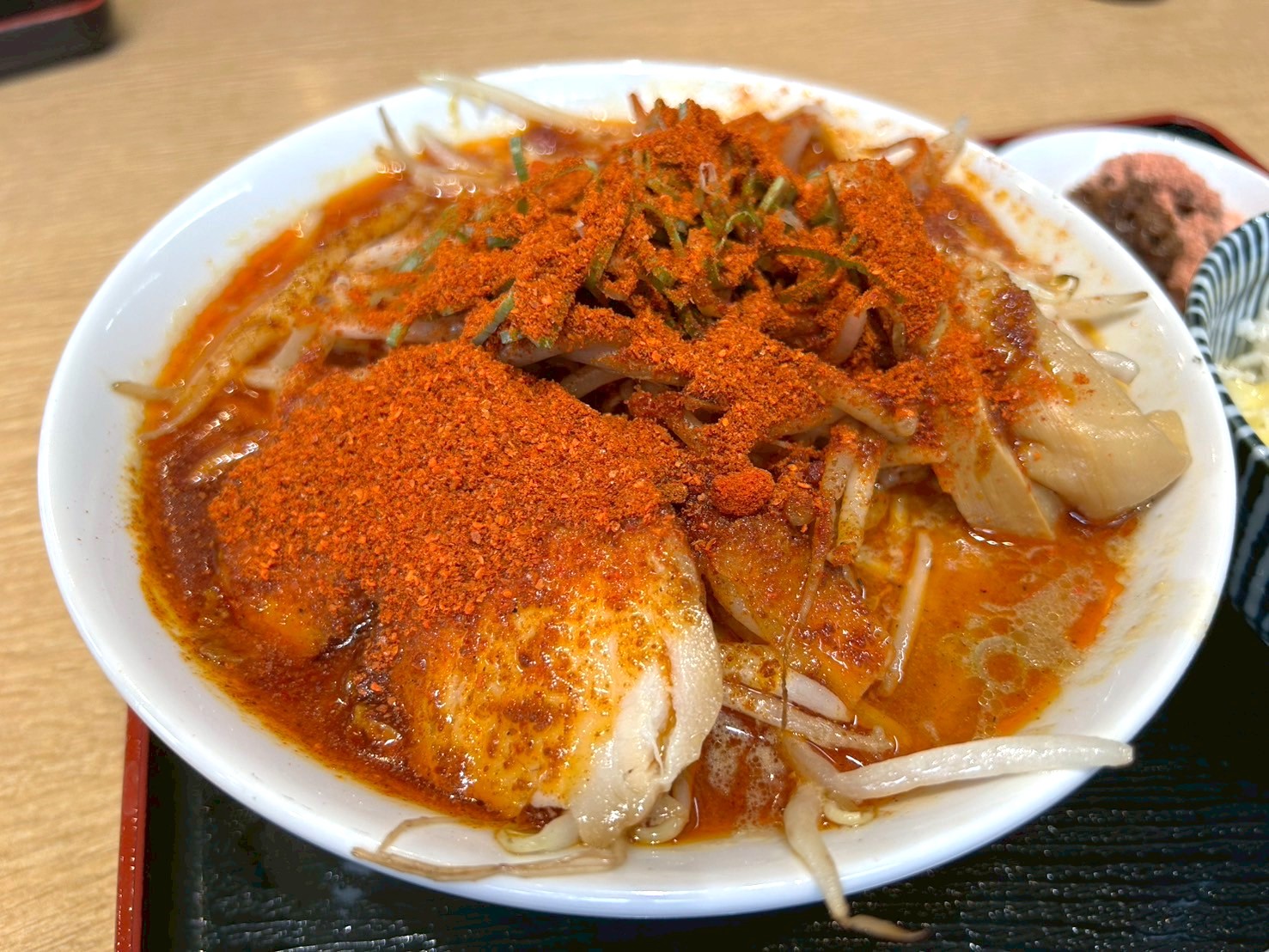 【真夏の辛味噌ラーメン】蒲生南町の濃恋肉味噌らーめんムムムで辛辛肉味噌ラーメンを食べてきました【がやてっくグルメ】