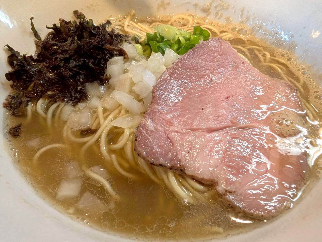 【煮干し×塩=無限の可能性】東越谷8丁目にある麺屋～烈～で煮干しそば塩を食べてきました【がやてっくグルメ】