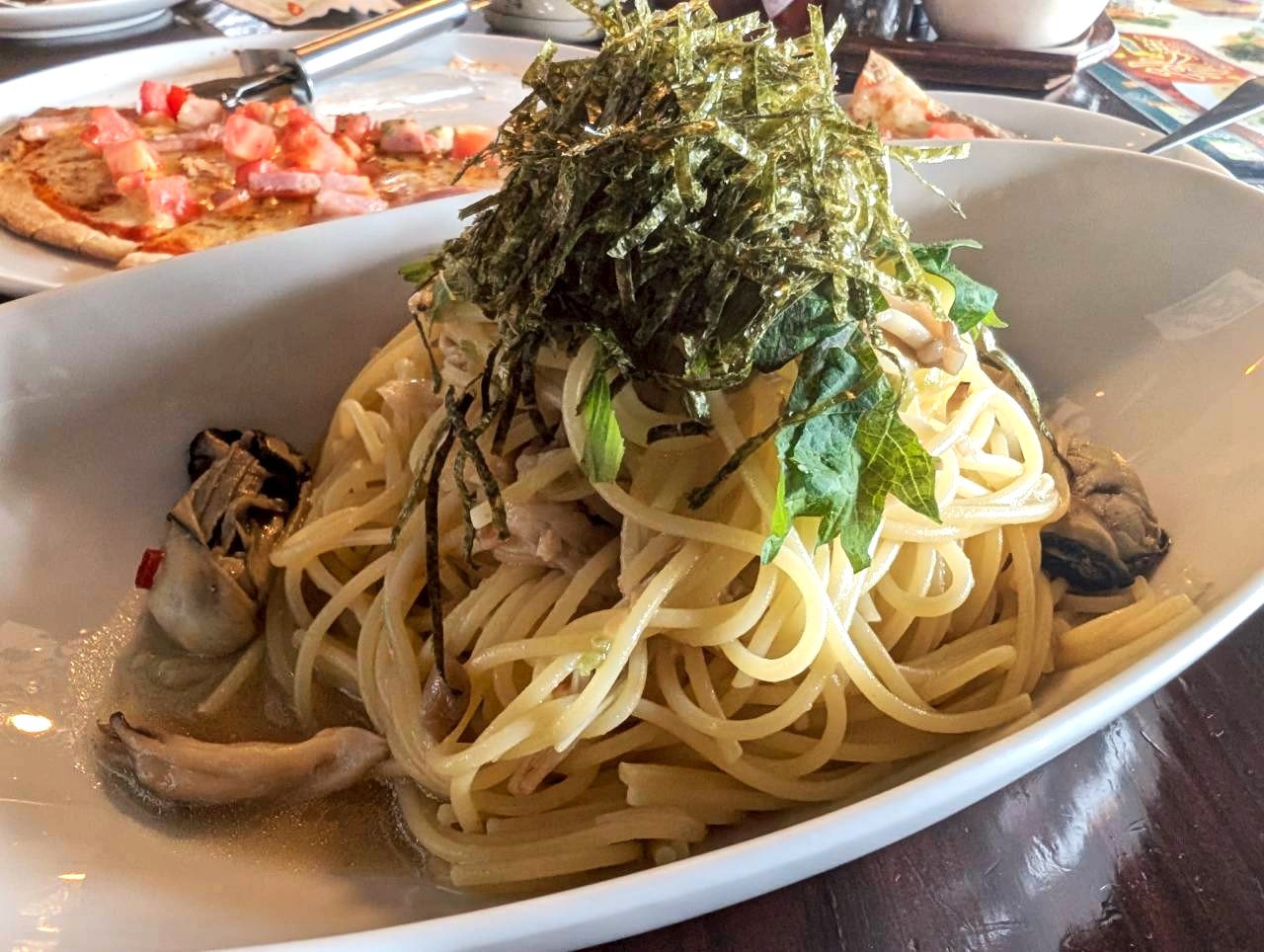 【期間限定秋メニュー】大成町にあるビストロ大成店で「牡蠣ときのこの和風ペペロンチーノ」を食べてきました【がやてっくグルメ】