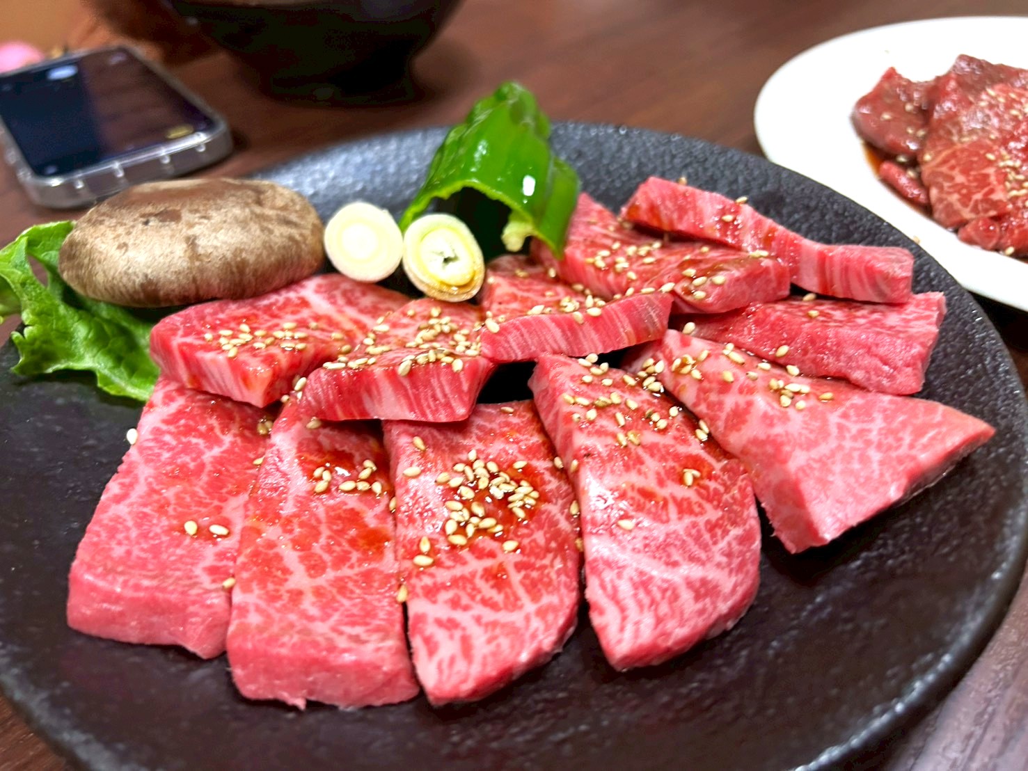 【2025年、金曜グルメの〆はココ！】東越谷の炭火焼肉やまとで焼肉を食べてきました【がやてっくグルメ】