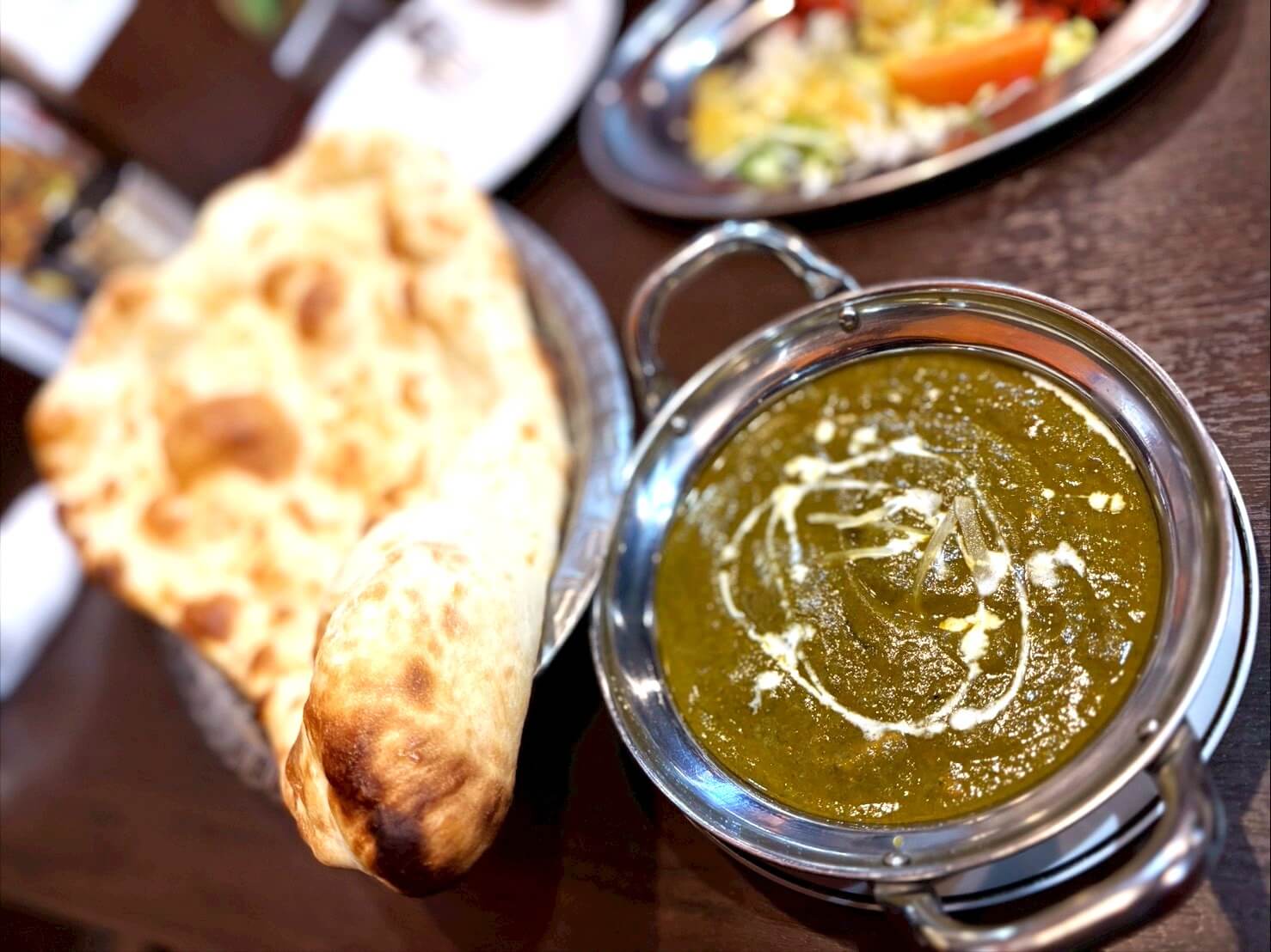 【本場のカレーとナンを堪能！】東越谷にあるJAHAN東越谷店でほうれん草カレーを食べてきました【がやてっくグルメ】