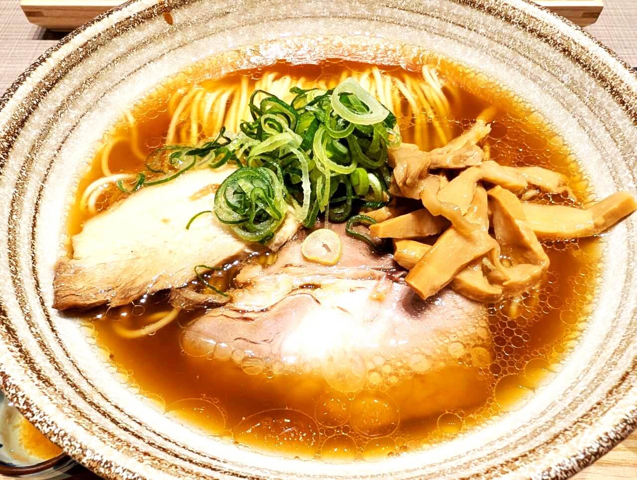 【だし好き必見！！】南越谷の煮干そば・鶏そば 藍で特製芳醇鶏そばを食べてきました【がやてっくグルメ】