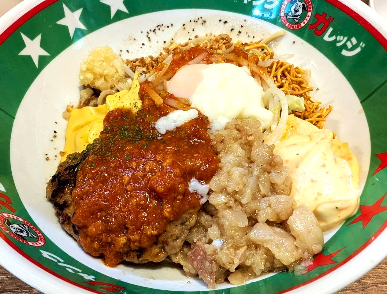 【ジャンク×うまトマ再び】小曽川の「ジャンクガレッジしらこばと公園前店」で「期間限定メニュー：うまトマハンバーグまぜそば」を食べてきました【がやてっくグルメ】